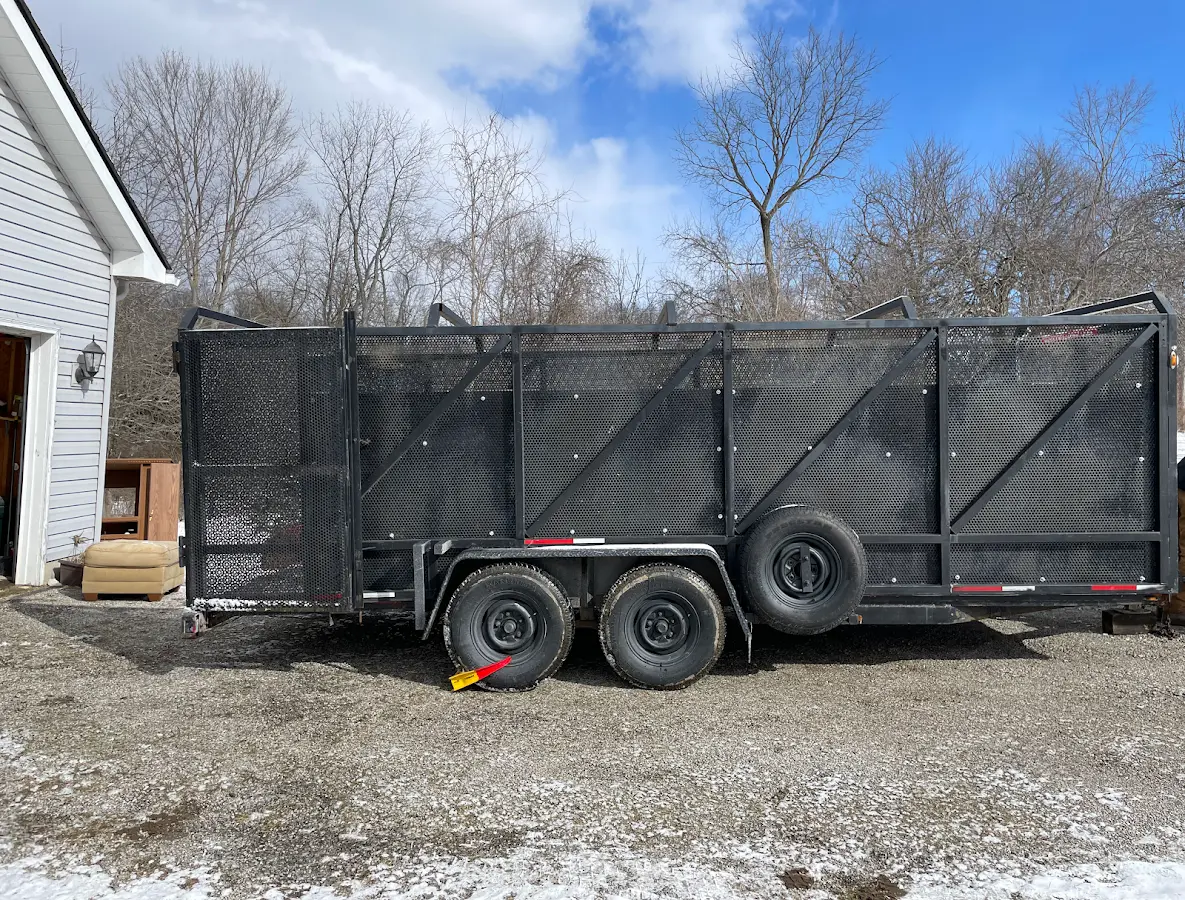 6 Yard Dumpster Rental in Solon, IA